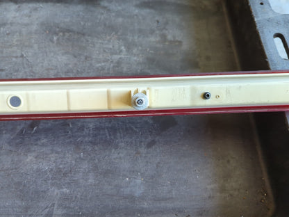 2007 - 2014 Escalade - Third 3rd High Mount Brake Light - READ NOTES - 25779085