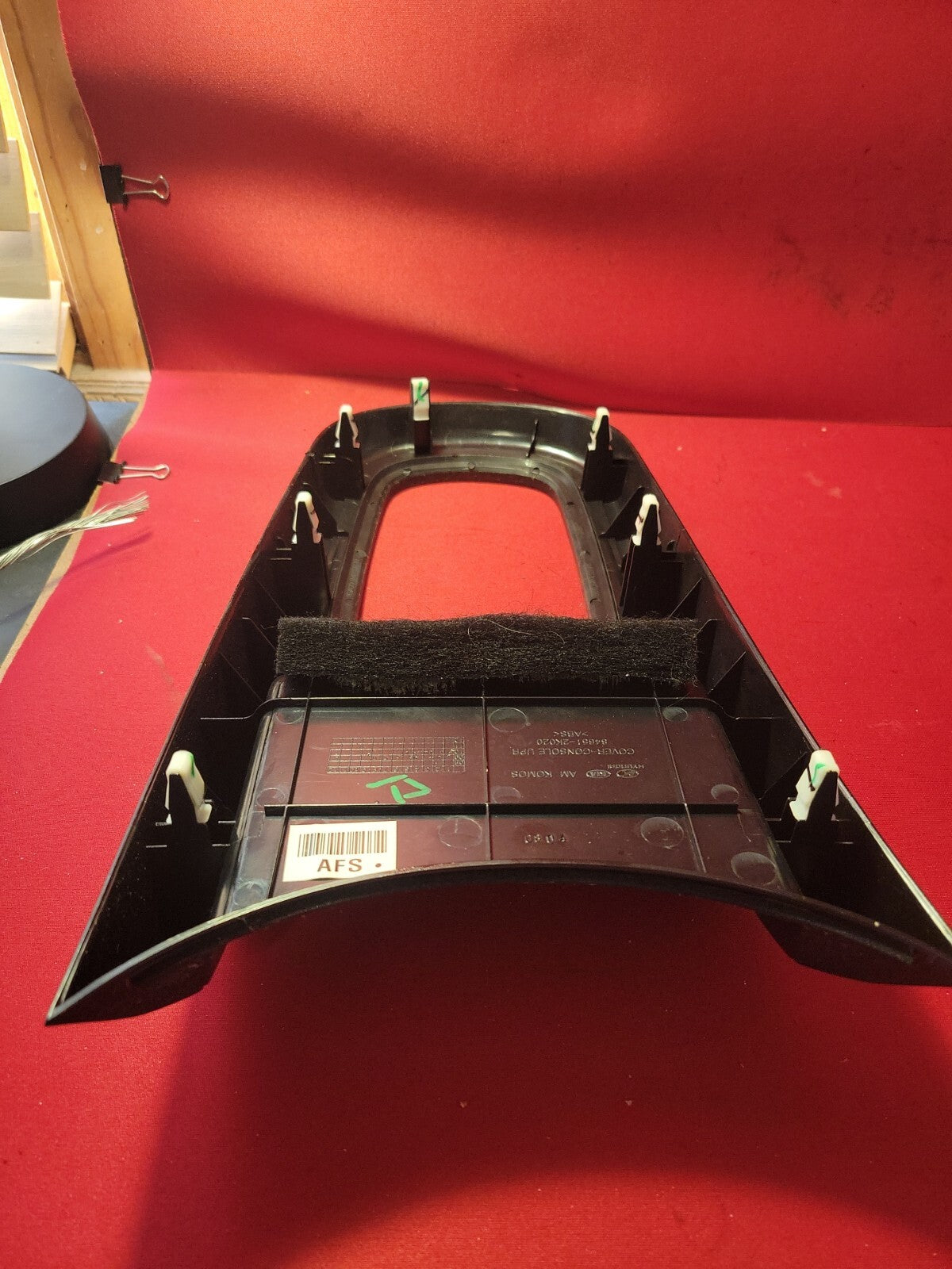 2010 2011 Kia Soul Automatic Shifter Trim Bezel Upper console Cover 846502K020