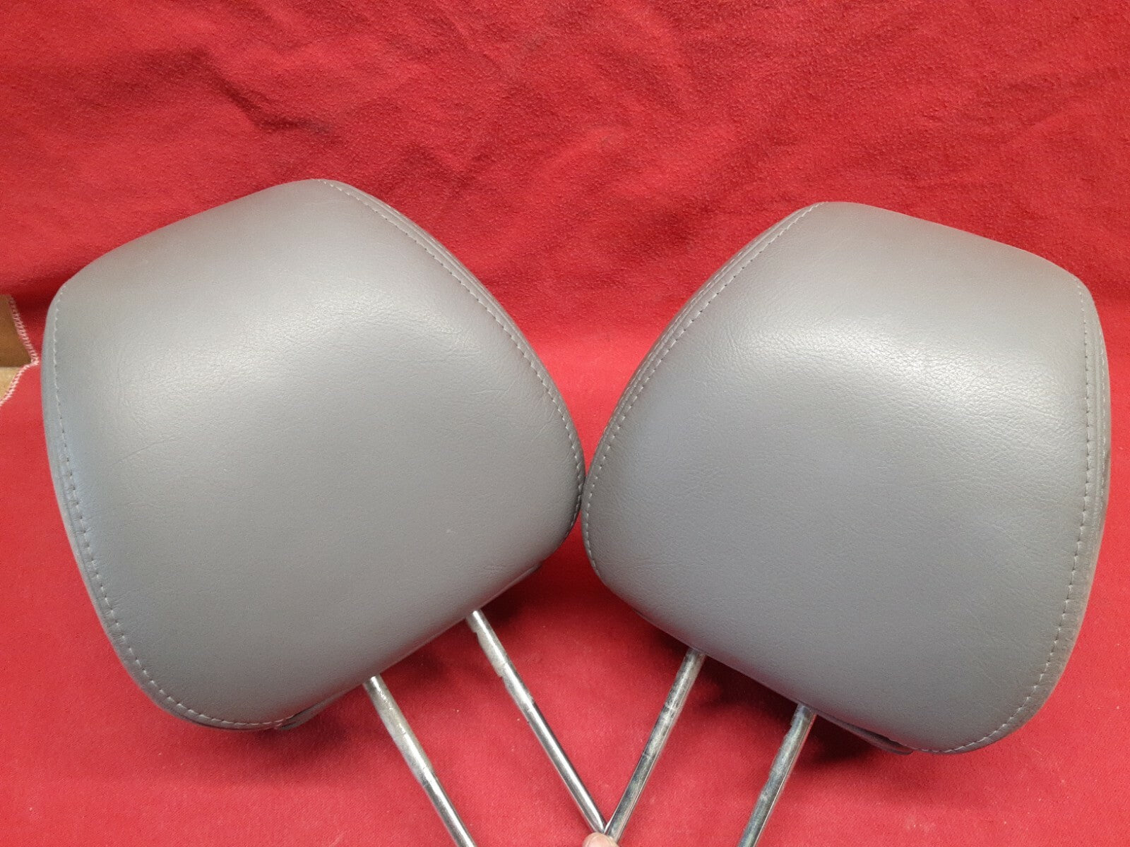 2004 2005 2006 Acura MDX Touring FRONT Left & Right Headrest Set Moon Lake Gray