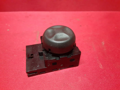 2005 - 2022 Chevy Cadillac GMC Buick Lumbar Seat Adjustment Switch 84477509
