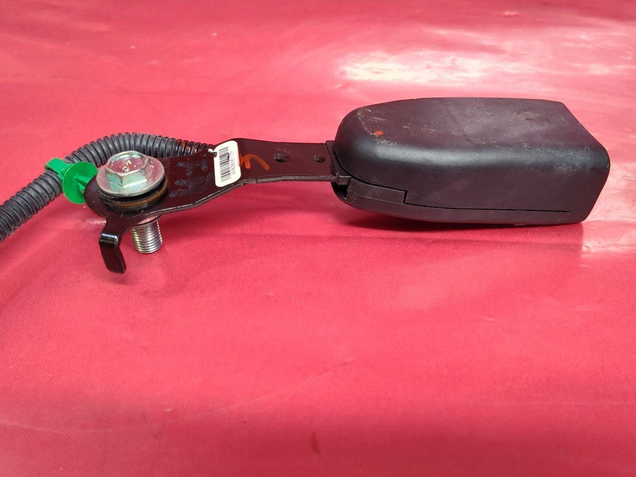 2009-2015 Honda Pilot EX / EX-L Front RIGHT PASSENGER Seat Belt Buckle Tongue