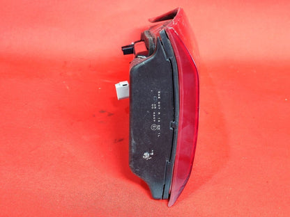 18-19 Chevy Equinox RIGHT PASSENGER INNER Liftgate Mounted Tail Light Lamp