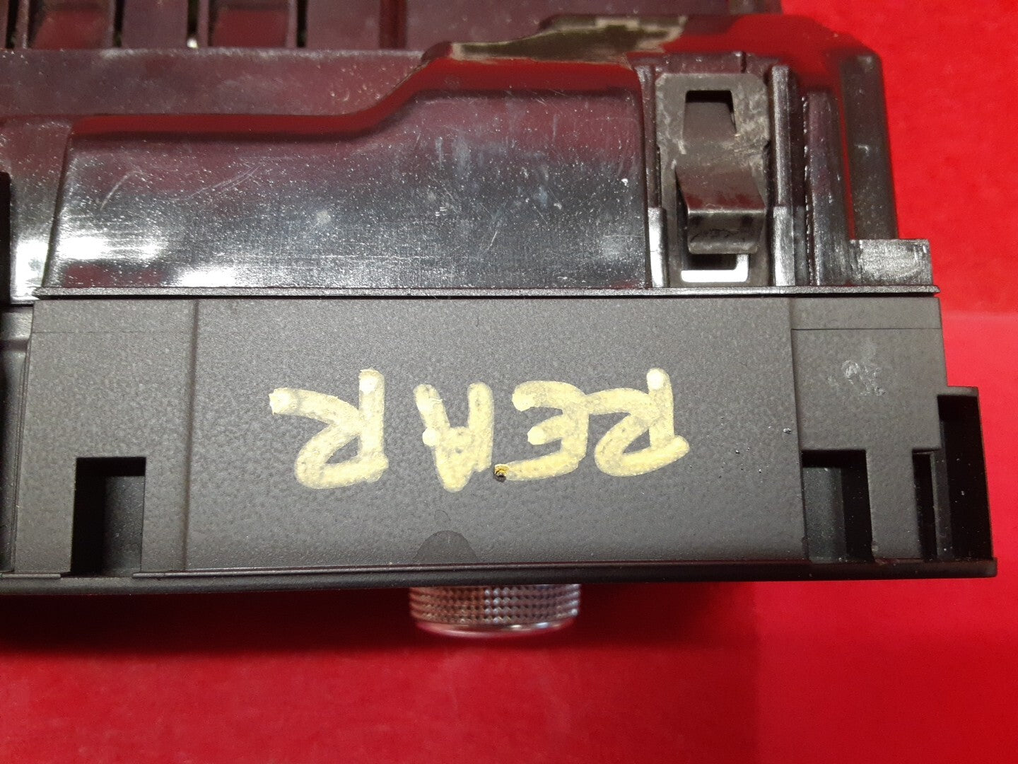 2007 - 2009 Audi Q7 REAR HVAC Climate Control Display Unit w/ HEATED Seats