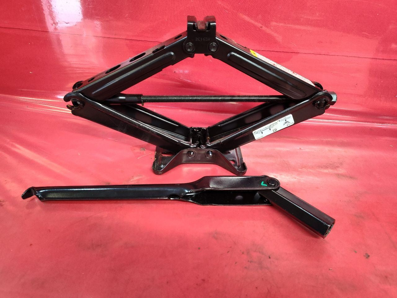 2002-2016 Chevy Buick Pontiac Sedan Emergency Spare Tire Scissor Jack Foam Set