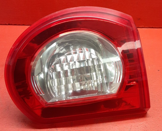2009-2012 Chevrolet Traverse LEFT DRIVER INNER Tail Light Stop Lamp 25952322
