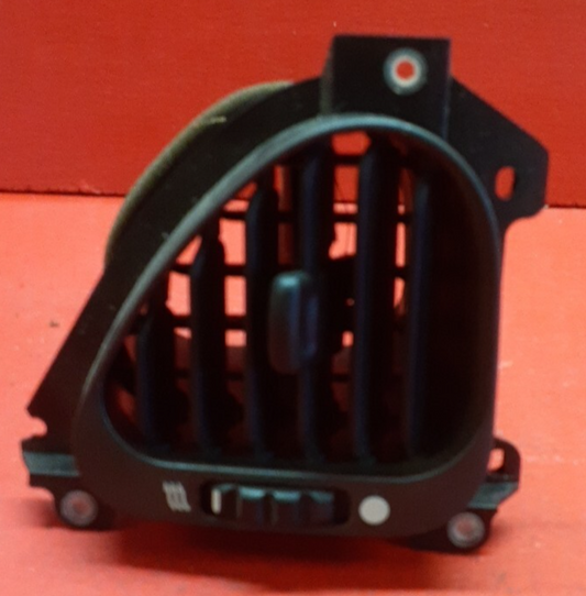 1997- 2006 Jaguar XK8 XKR Front Right Dash Vent Grille GJA6720AE