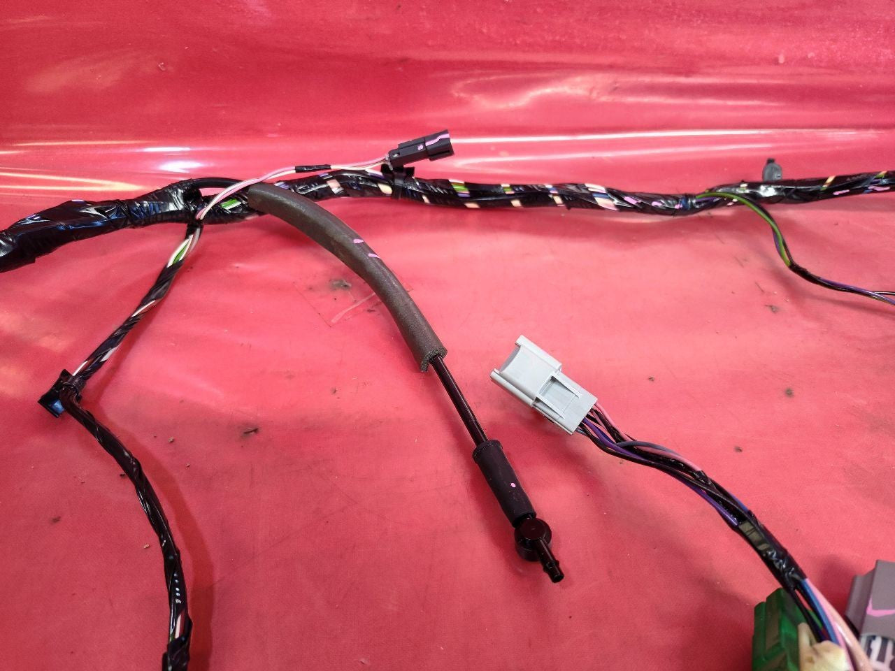 2010-2012 GMC Acadia Rear Hatch Tailgate Liftgate Wiring Harness 20987676