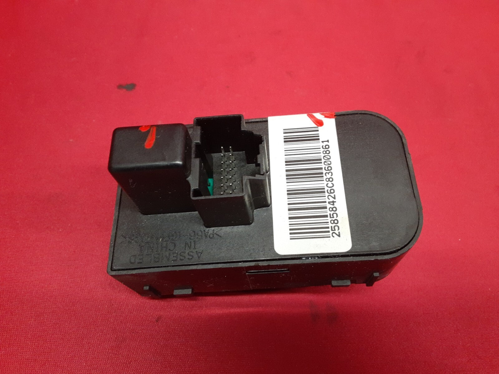 2007 - 2021 - Headlight Switch - GM - Escalade / H2 / Yukon - 84948801