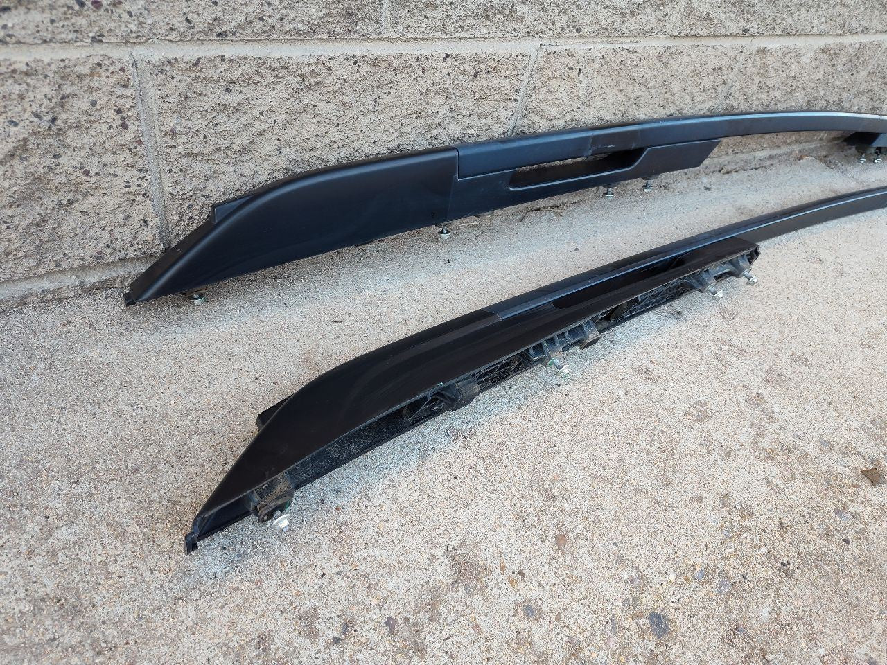 2015-2017 Subaru Hatchback Roof Rack Luggage Ski Side Rails Set w/ Hardware