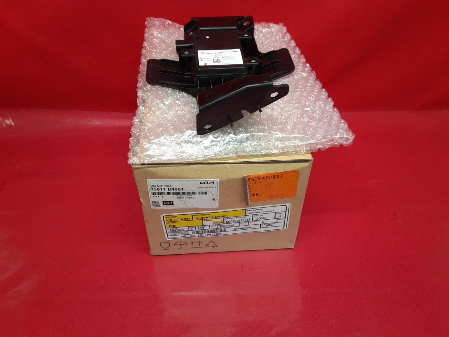 2016 - 2018 Kia Optima REAR LEFT DRIVER Side Blind Spot Alert Unit 95811-D4001