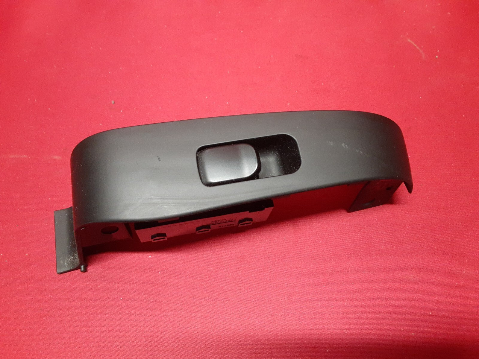 2014 - 2016 Kia Soul LEFT Rear Passenger Window Switch Black	93580 B2000