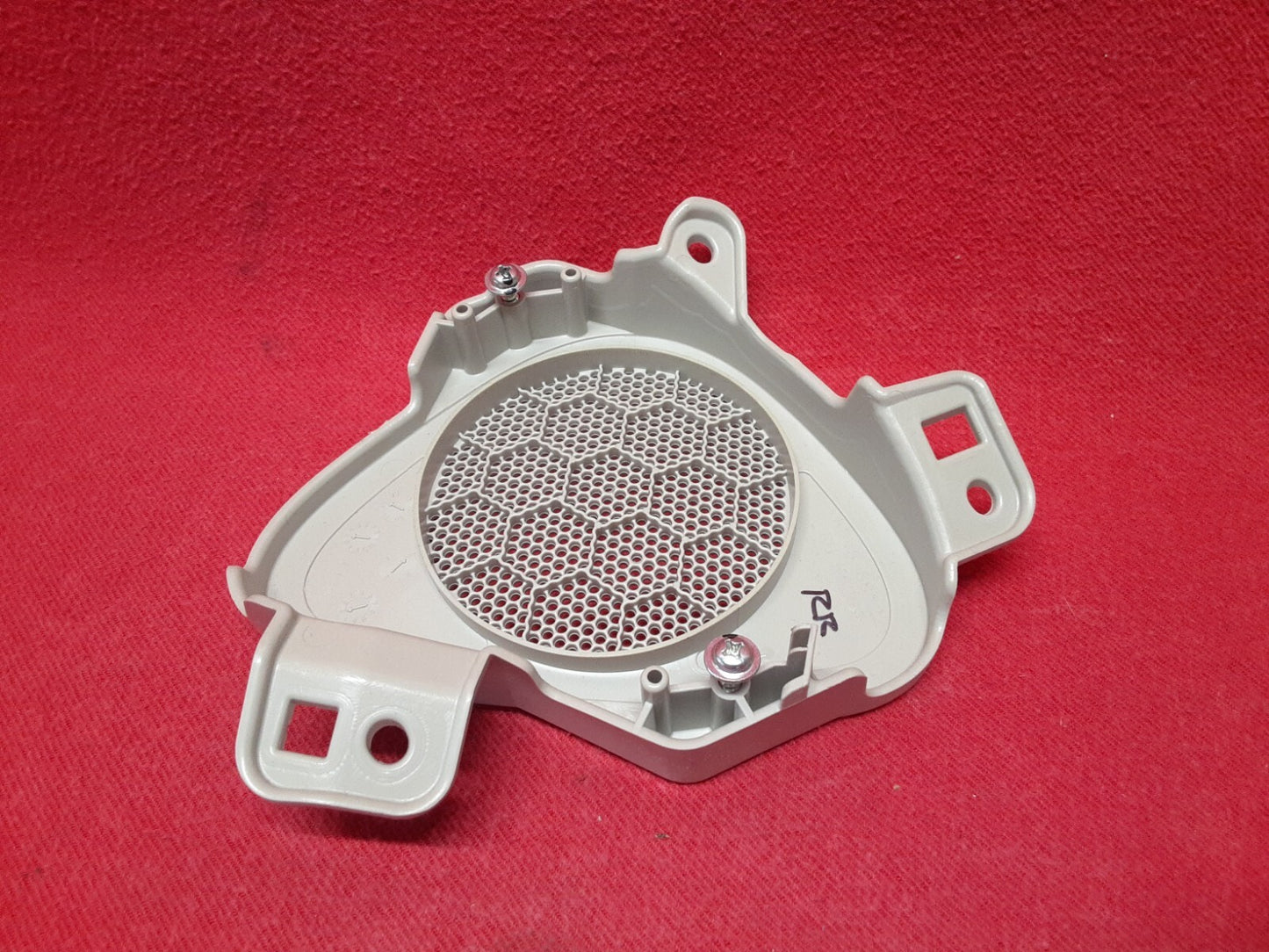 2013 2014 2015 2016 Mazda CX-5 REAR RIGHT PASSENGER Upper Pillar Speaker Cover