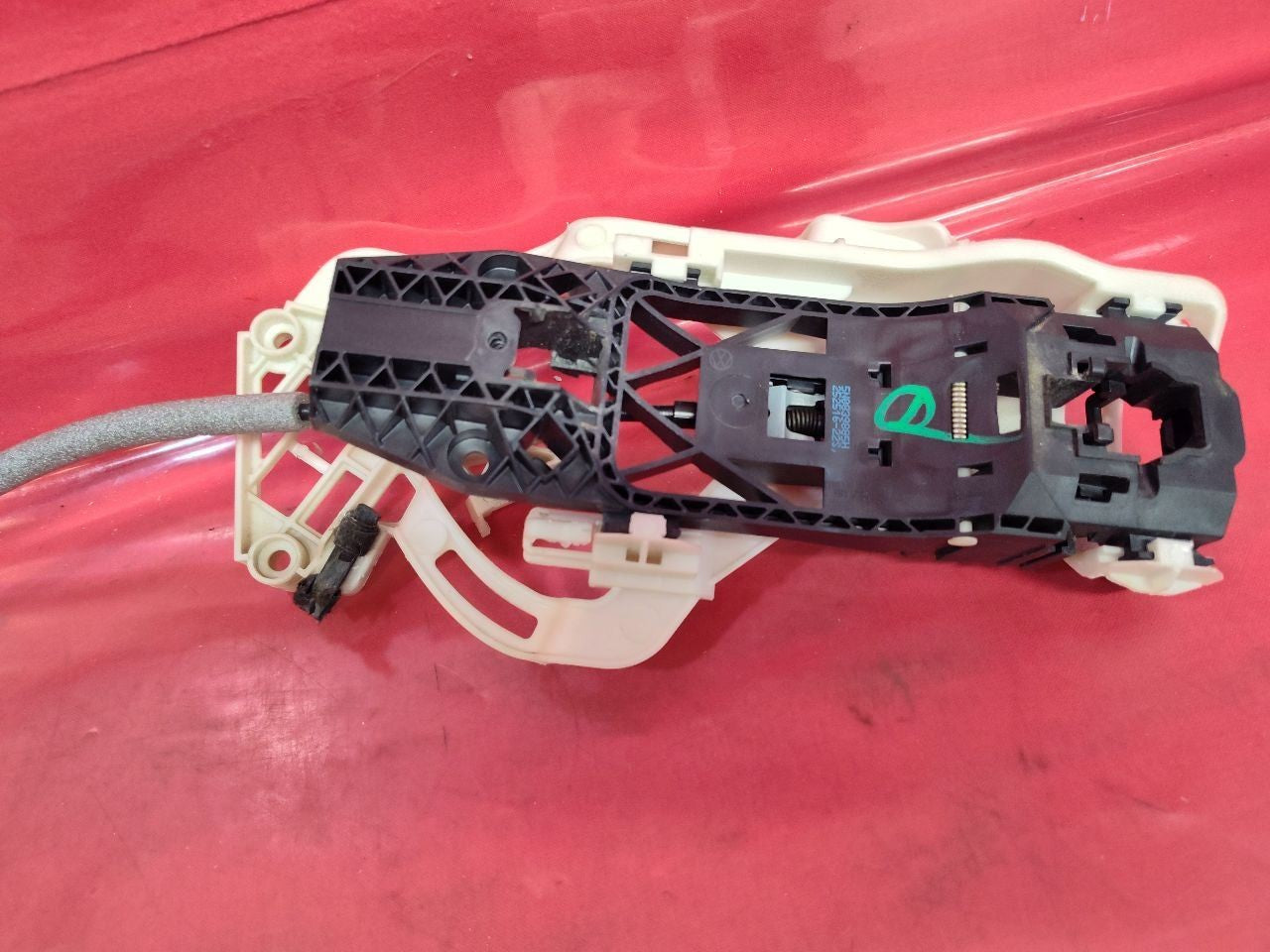 2012-2018 VW Tiguan / 2009-2017 CC REAR LEFT DRIVER Door Latch Lock Actuator