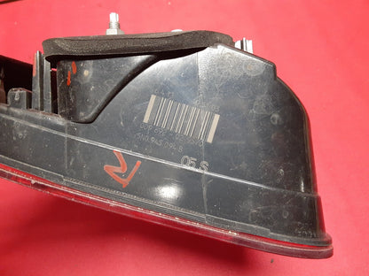 2009 - 2011 VW Volkswagen Tiguan RIGHT PASSENGER Hatch Mounted Tail Light Lamp