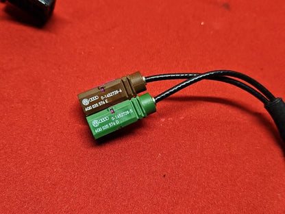 2007 - 2015 Audi Q7 - Sirius Satellite Radio Module - 4E0035593D - PIGTAILS