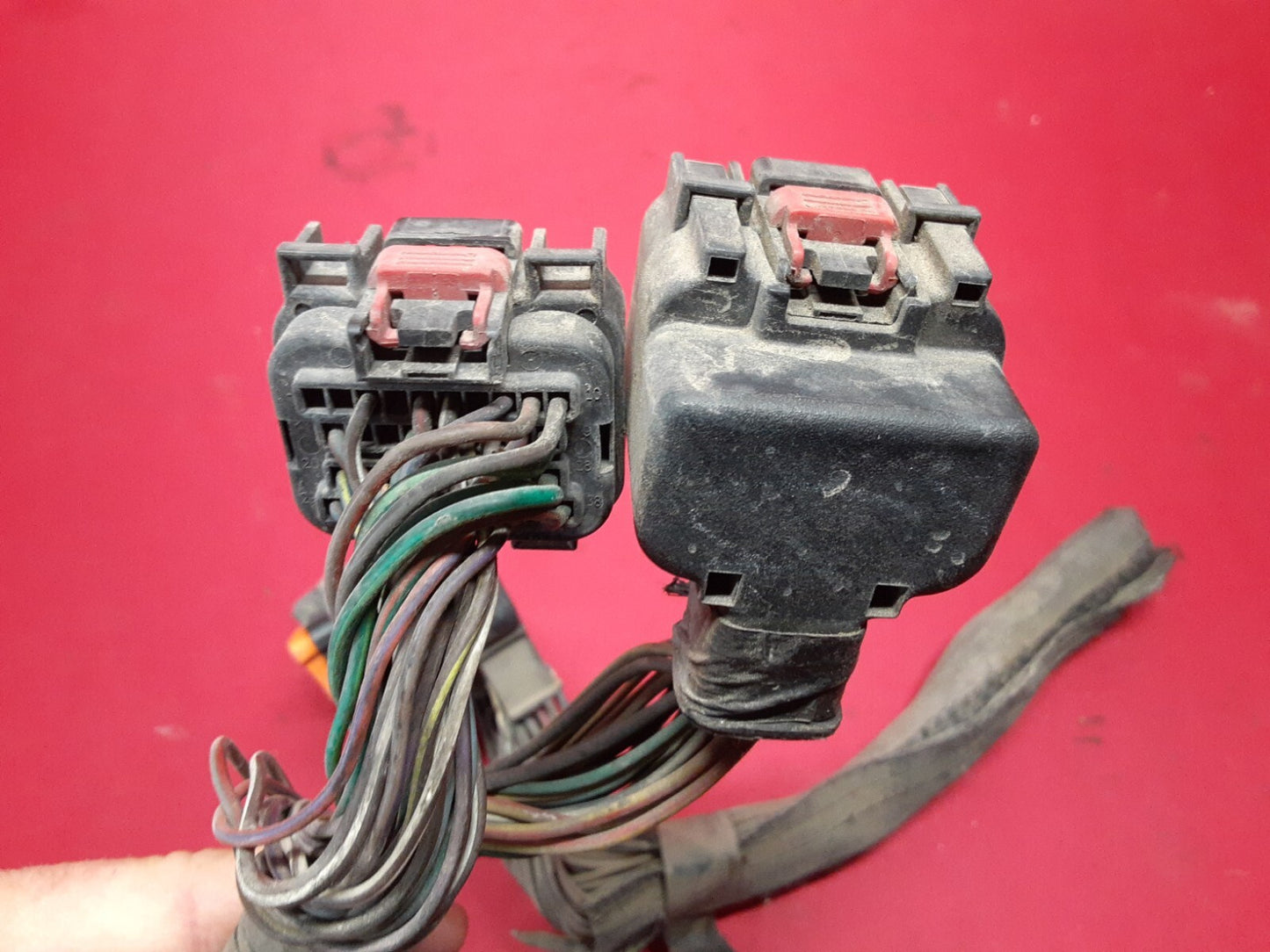 2005 Jeep Grand Cherokee PCM / ECM Computer Powertrain Control Module - PIGTAILS
