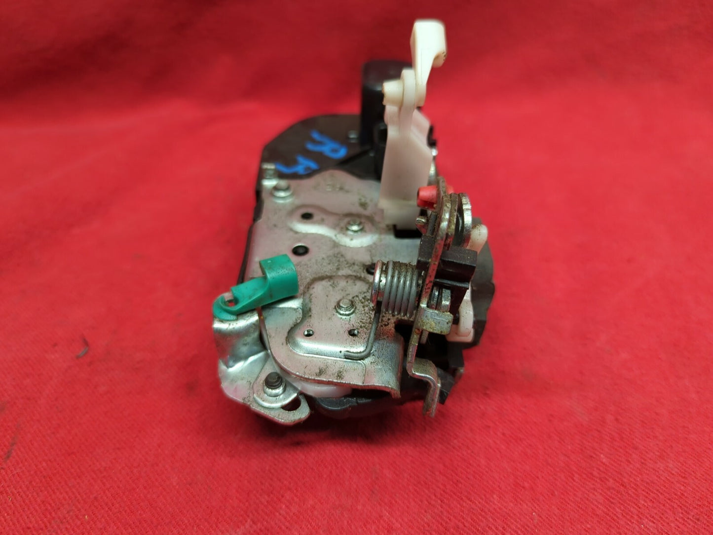 2006 2007 2008 2009 2010 Mopar Dodge Chrysler RIGHT REAR Door Latch Actuator