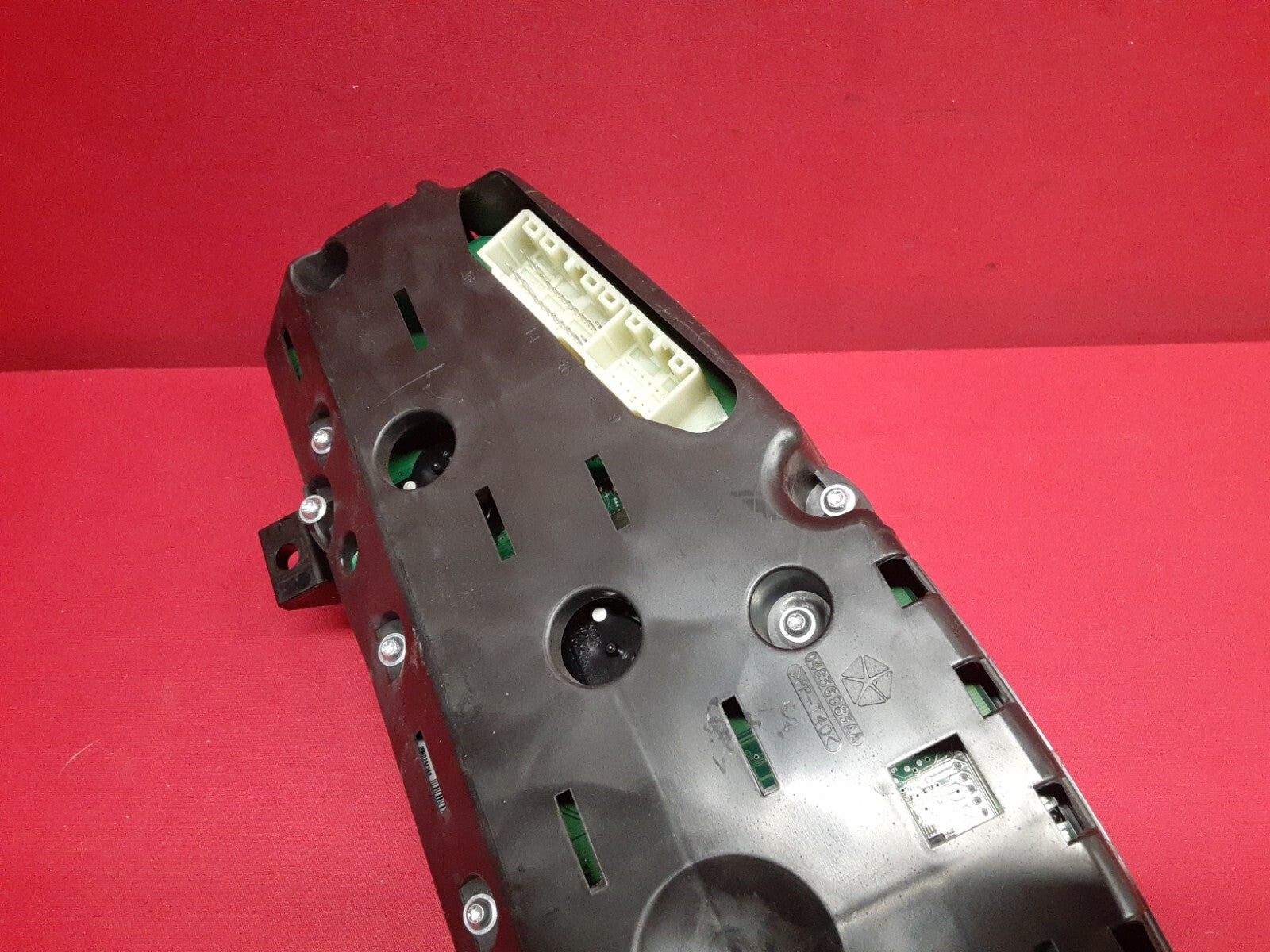 2009 Chrysler 300 Instrument Cluster Speedometer MPH 5172880AG