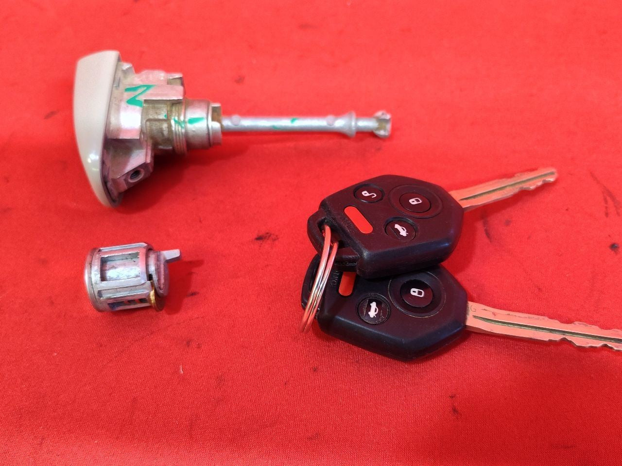 2015-2019 Subaru H4 Auto Trans Ignition Lock Cylinder Door Tumbler Key Set