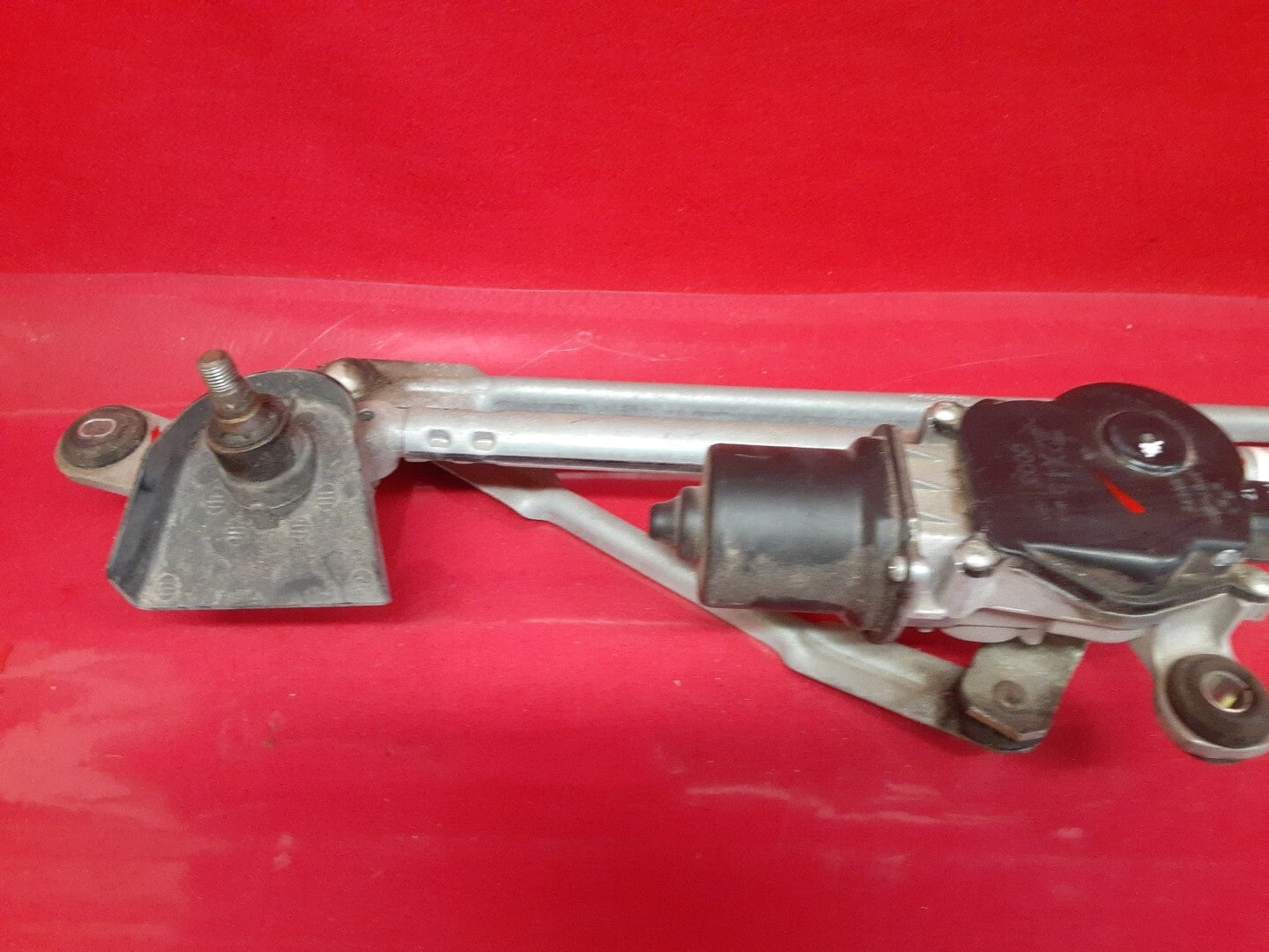 2013-2020 Infiniti JX35 QX60 Front Windshield Wiper Motor Unit