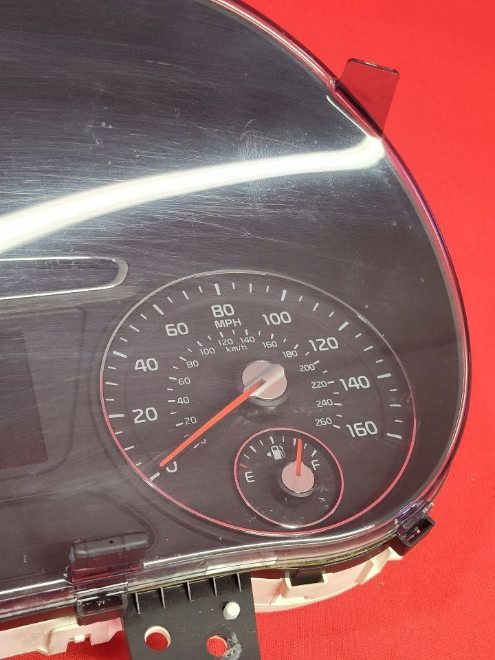 2016-2018 Kia Sorento 3.3L V6 AWD Speedometer Instrument Cluster 94001-C6001
