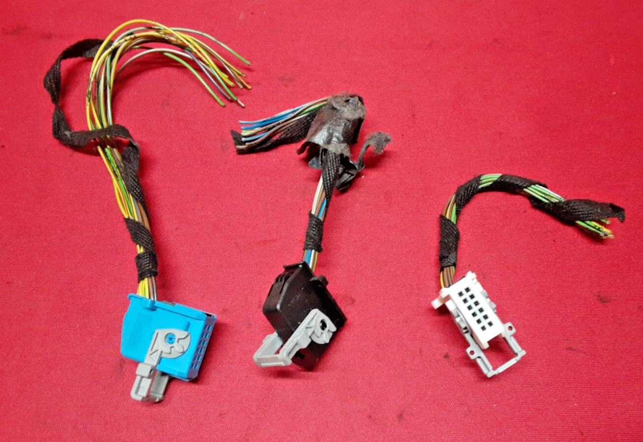 2005 Land Rover Range Rover HSE Distance Control Module Unit YWC000930  PIGTAILS