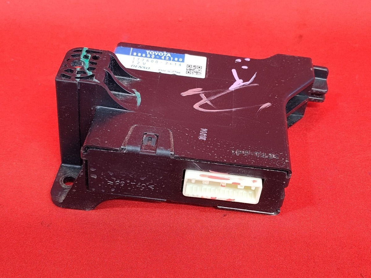 2006-2008 Toyota Rav4 Base/Sport HVAC Climate Temp Control Module 88650-42180