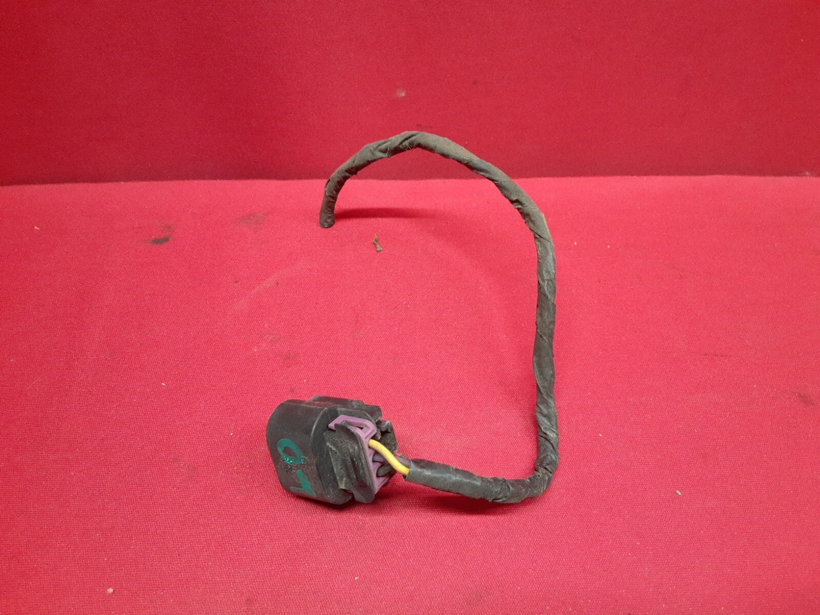 2008 - 2012 Buick Enclave LEFT DRIVER Outer Tail Light Lamp on Body PIGTAIL