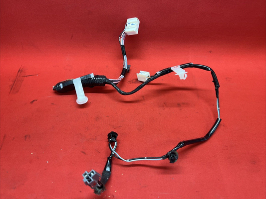 2007 - 2009 Mazda CX-7 Floor Shifter Gear Selector Knob EG2146100 PIGTAIL ONLY