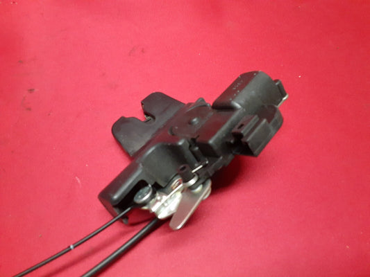 2011 - 2018 Infiniti Rear Trunk Deck Lid Latch Lock Actuator Glow 84631-1MA0A