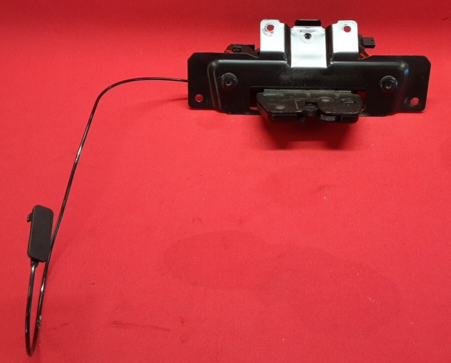 2004 Range Rover HSE Upper Rear Trunk Lock Latch Actuator 51248408492
