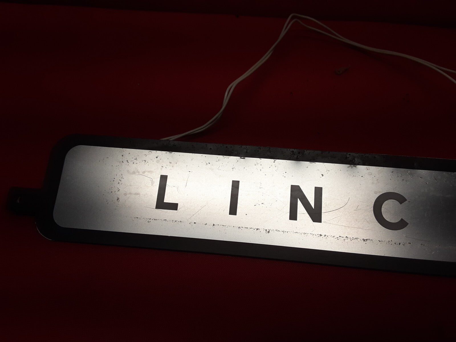 2010 - 2019 Lincoln MKT Scuff Plate Illumination Bar R/L Lighted CE9Z-14F010-A