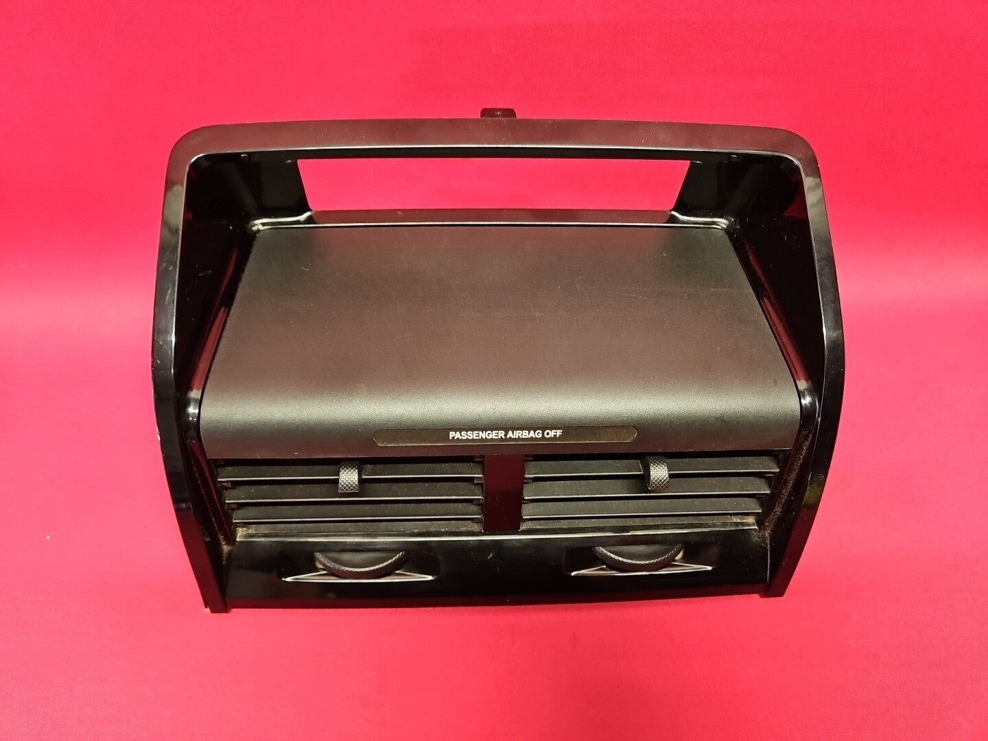 2008- 2012 Ford Escape Center Dash Bezel W/ Vents Illumination 9L84-78044A92