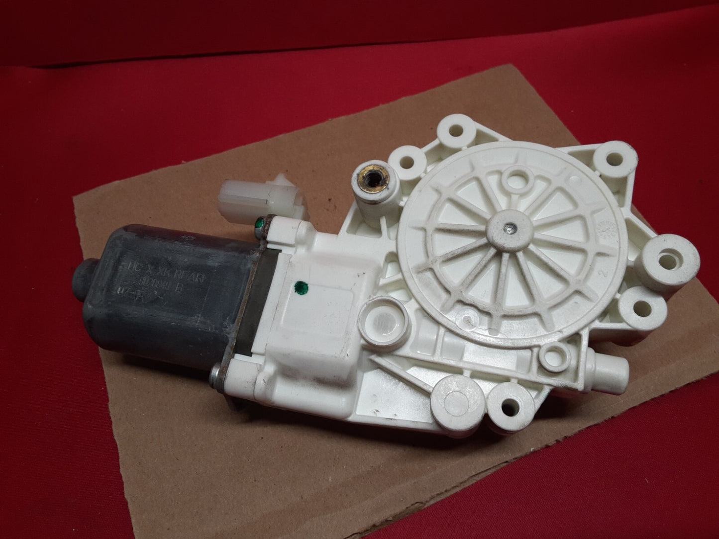2006 - 2010 Jeep Commander REAR LEFT DRIVER Window Motor 55396483AD