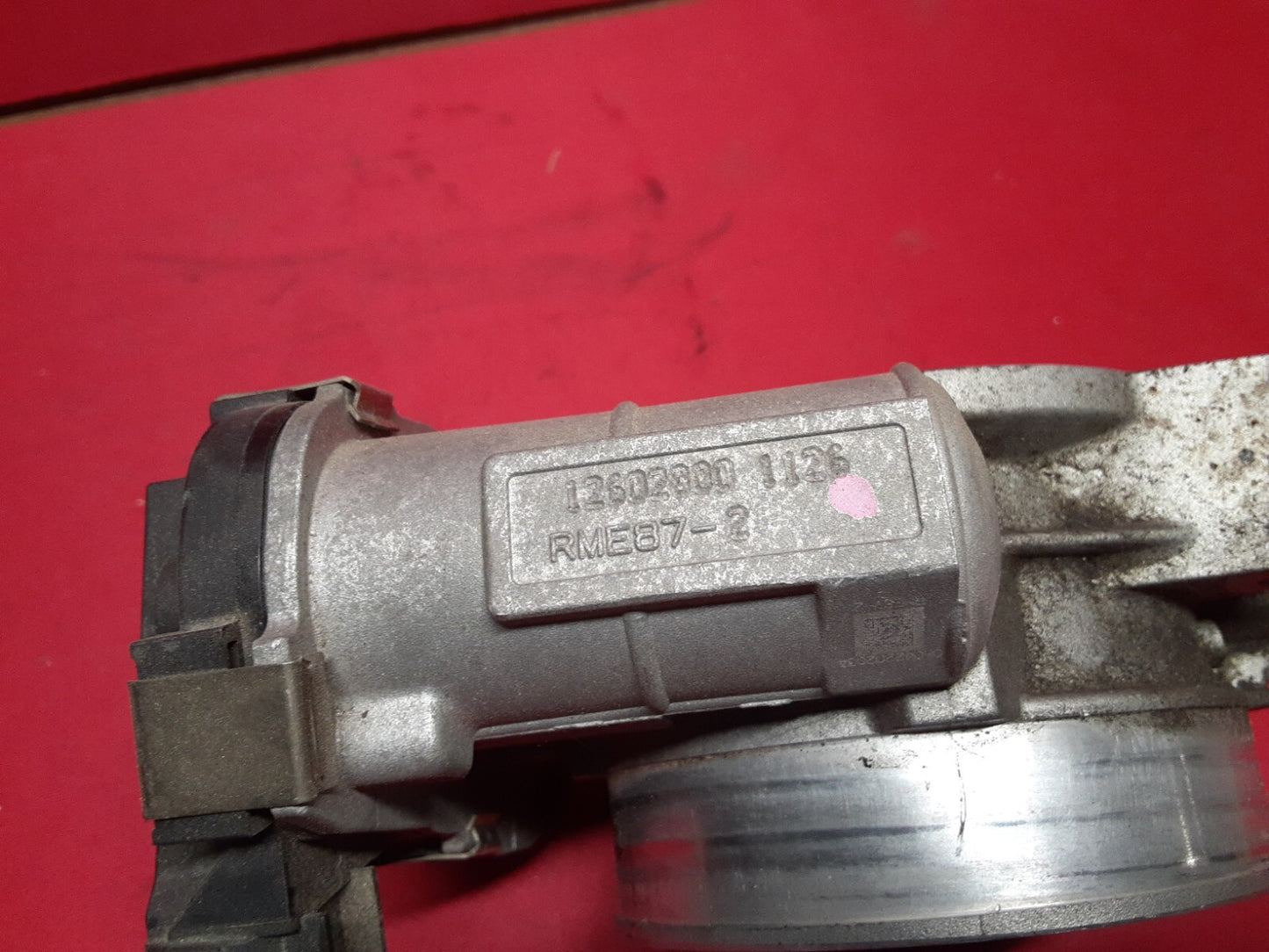 2006 - 2011 GM Buick Cadillac 4.6L V8 Fuel Injection Throttle Body 12602800