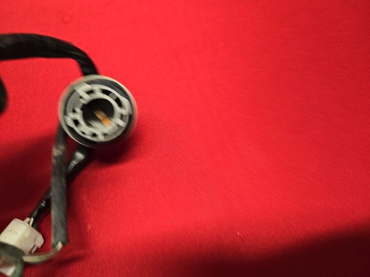 2000-2003 Lexus RX300 Left / Right OUTER Tail Light Lamp - SOCKET WIRING HARNESS