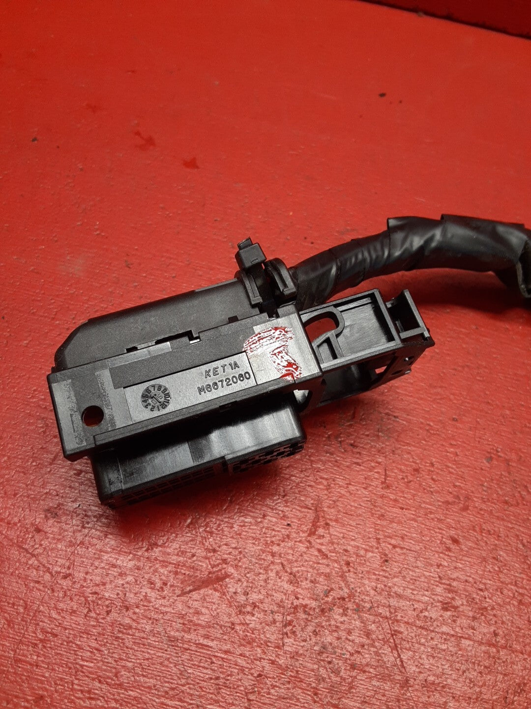 2006 Hyundai Elantra ECM ECU Engine Control Module PIGTAILS 39130-23172