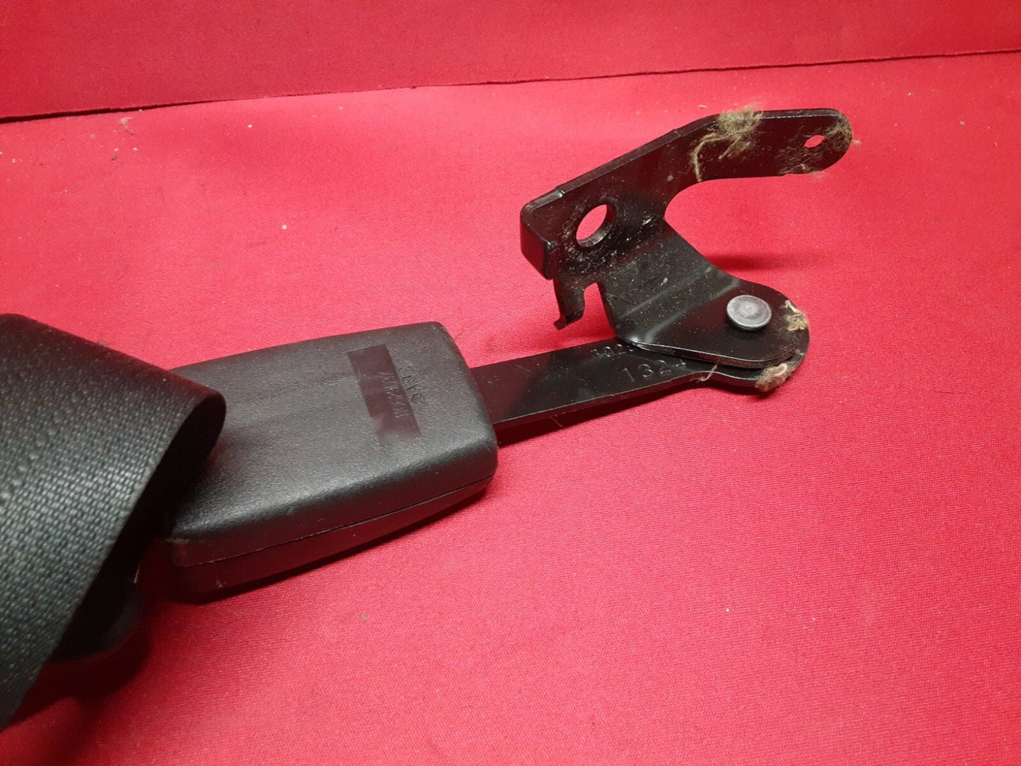 2011 - 2019 Infiniti REAR LEFT DRIVER Seat Belt w/ Buckle Black 88844-1MA0B