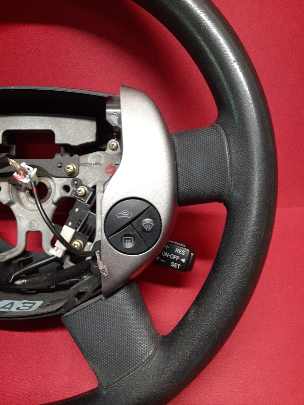 2004 - 2009 Toyota Prius Basic Control Steering Wheel Black 45100-47071-C0