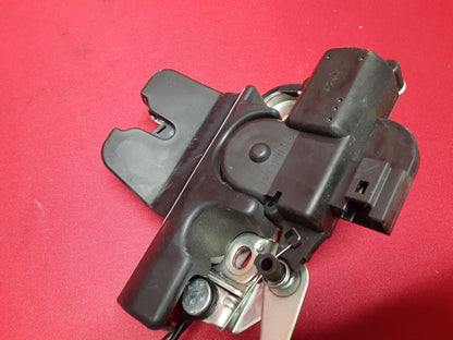 2011 - 2018 Infiniti Rear Trunk Deck Lid Latch Lock Actuator Glow 84631-1MA0A