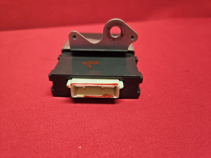 2009 Pontiac Vibe 2009 Toyota Matrix Computer Network Gateway Module 89111-12010