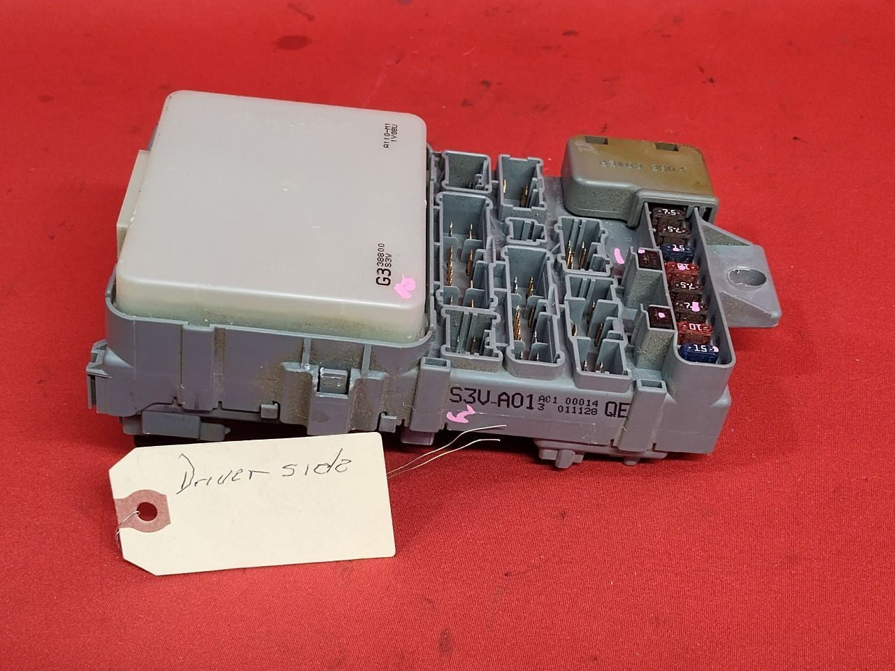 2001 2002 Acura MDX 3.6L Interior Cabin LEFT DRIVER DASH Fuse Box Junction Block
