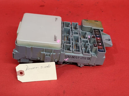 2001 2002 Acura MDX 3.6L Interior Cabin LEFT DRIVER DASH Fuse Box Junction Block