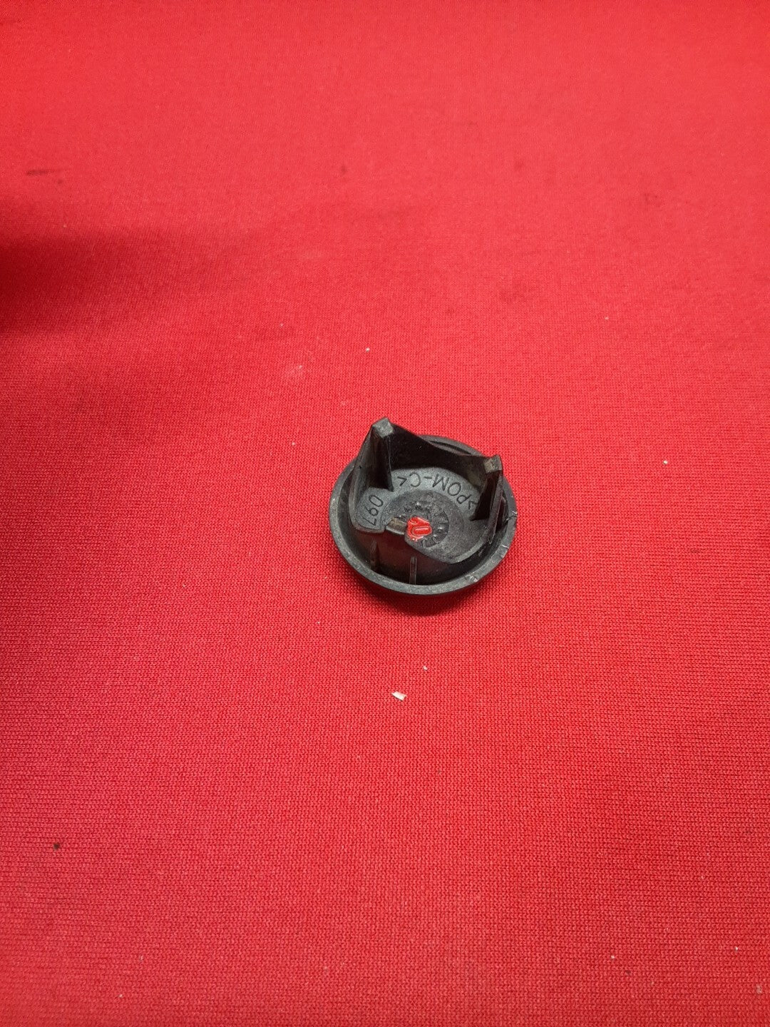 2004 Range Rover HSE Rear Wiper Blade Cap Black