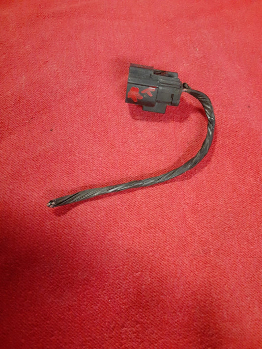 2010 - 2019 Lincoln MKT RIGHT Tail Lamp Stop Lamp  	AE9Z-13404-A  PIGTAIL