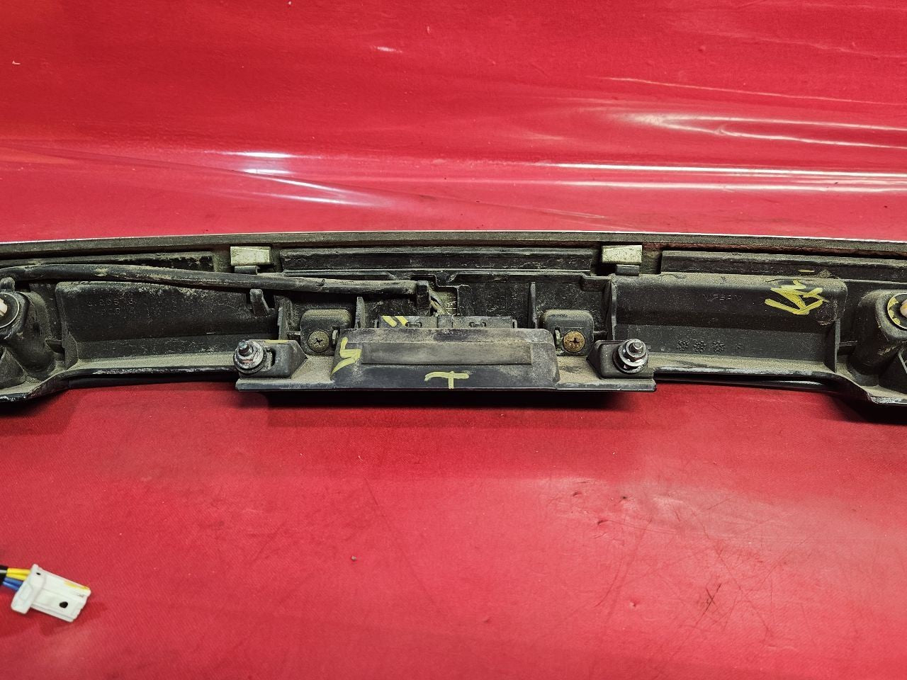 2011 2012 Infiniti QX56 Liftgate Hatch Upper Trim Handle Chrome w/ CAMERA