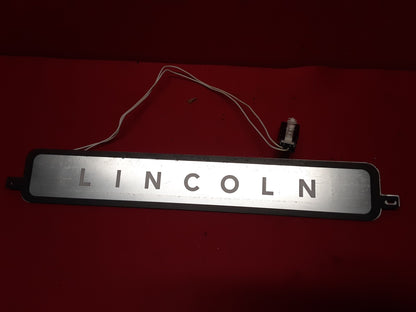 2010 - 2019 Lincoln MKT Scuff Plate Illumination Bar R/L Lighted CE9Z-14F010-A