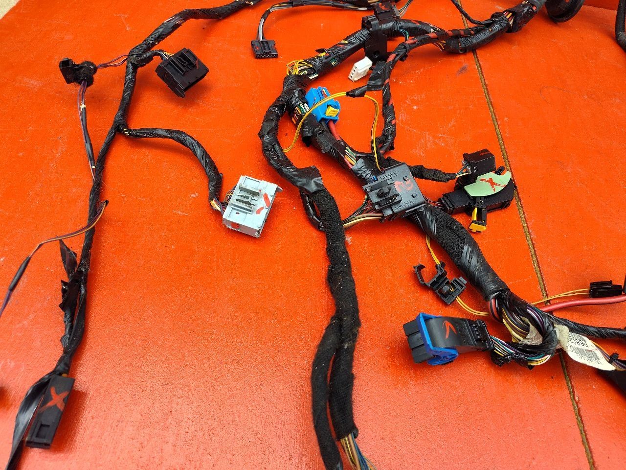 2012 Fiat 500 1.4L Engine w/ Fuse Box Headlamp To Dash Wiring Harness 68085577AC