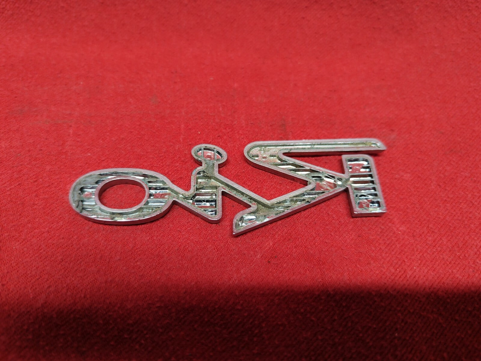2005 2006 2007 2008 2009 2010 2011 Kia Rio Rear Trunk Deck Lid Emblem Badge Logo