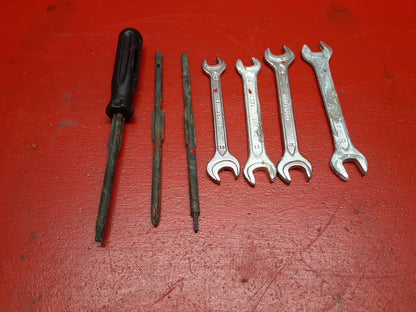 1998 1999 2000 Volvo S70 V70 Spare Tire Jack and Tools Set 9170161